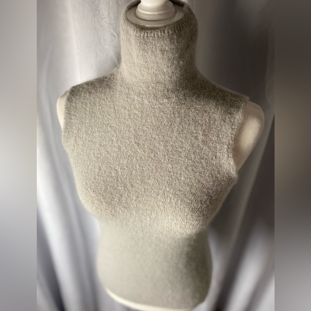 SAINT DENISE Italian mohair top.